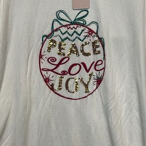 NWT Como Vintage Top Women's XL White Peace Love Joy Graphic Sequin Long Sleeve